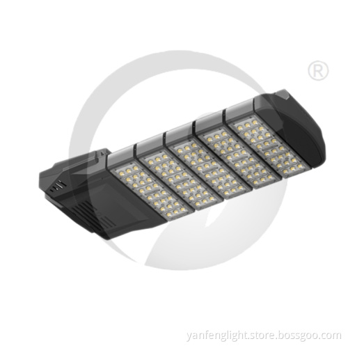 New Design 2013 High Brightness Road Lighting Transformers 60W T0 220W LED Street Light